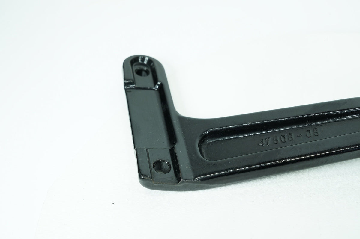 08 Harley Softail Heritage Classic OEM Rear Left & Right Fender Support Bracket