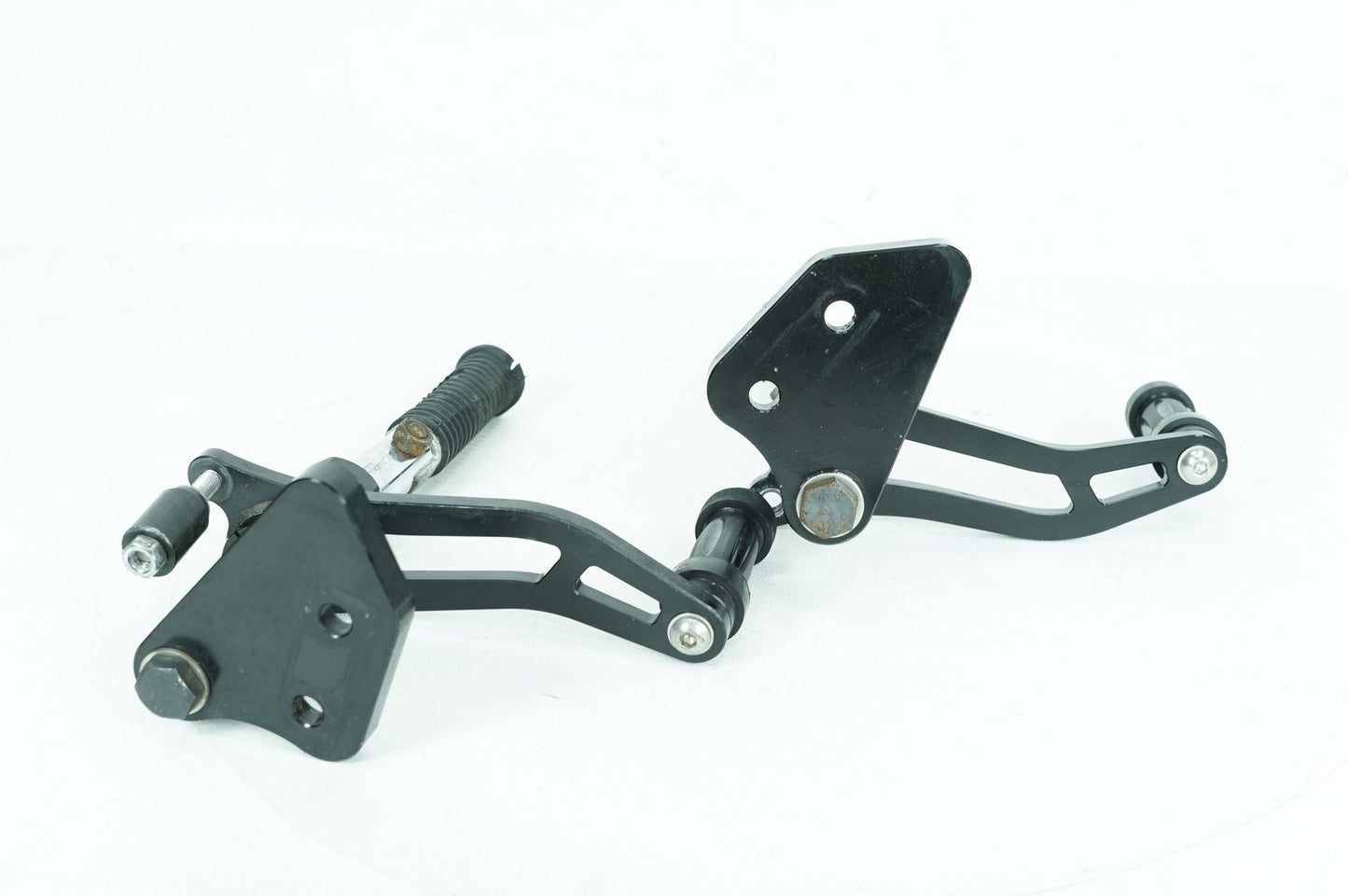 2007 - 2017 Harley-Davidson Dyna Super Glide Left & Right Step Foot Rest Pegs 33032-99