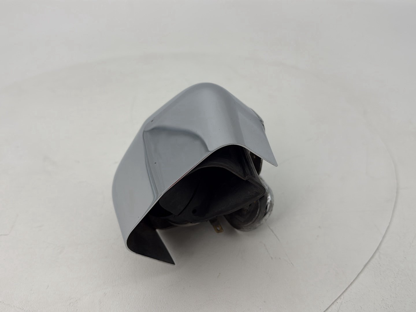 2004 - 2013 Harley-Davidson Sportster 883 Custom Horn Signal Klaxon Chrome Cover 69012-93A