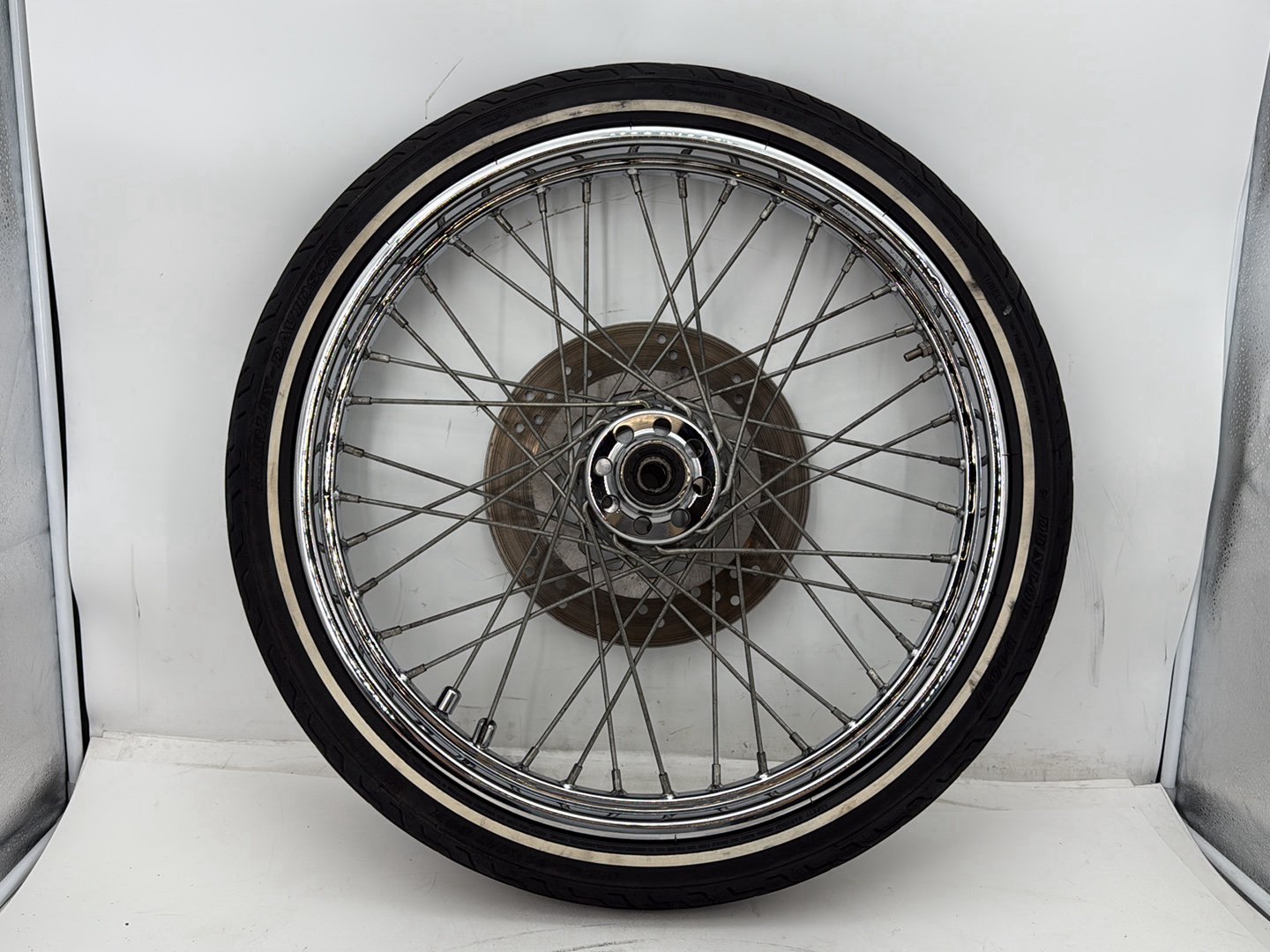 1997 Harley Softail Heritage Classic OEM Front Wheel Rim Tire Spoked MH90-21 21"