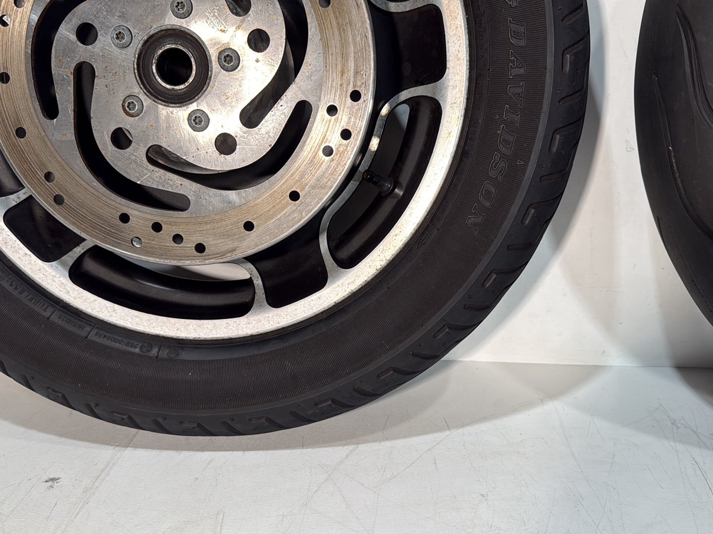 2007 - 2012 Harley-Davidson Touring Street Glide Front & Rear Wheel Rim Tire Airstrike