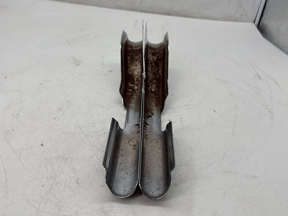 2006 Harley Touring FLHTCI Electra Glide Classic OEM Left Right Saddlebag Fender Struts Brackets