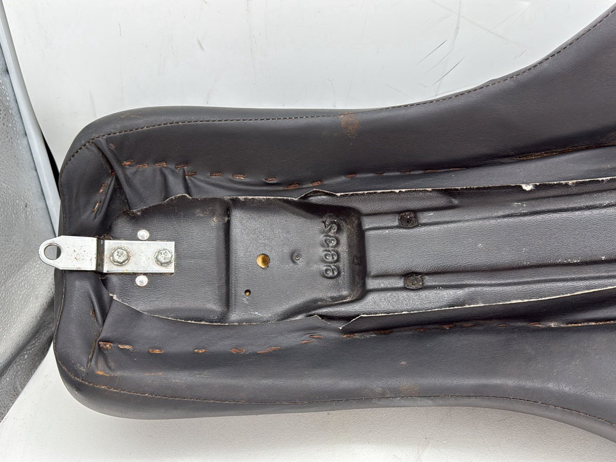2007 Harley Road King Touring FLHR OEM Passenger Rider Driver Seat Saddle