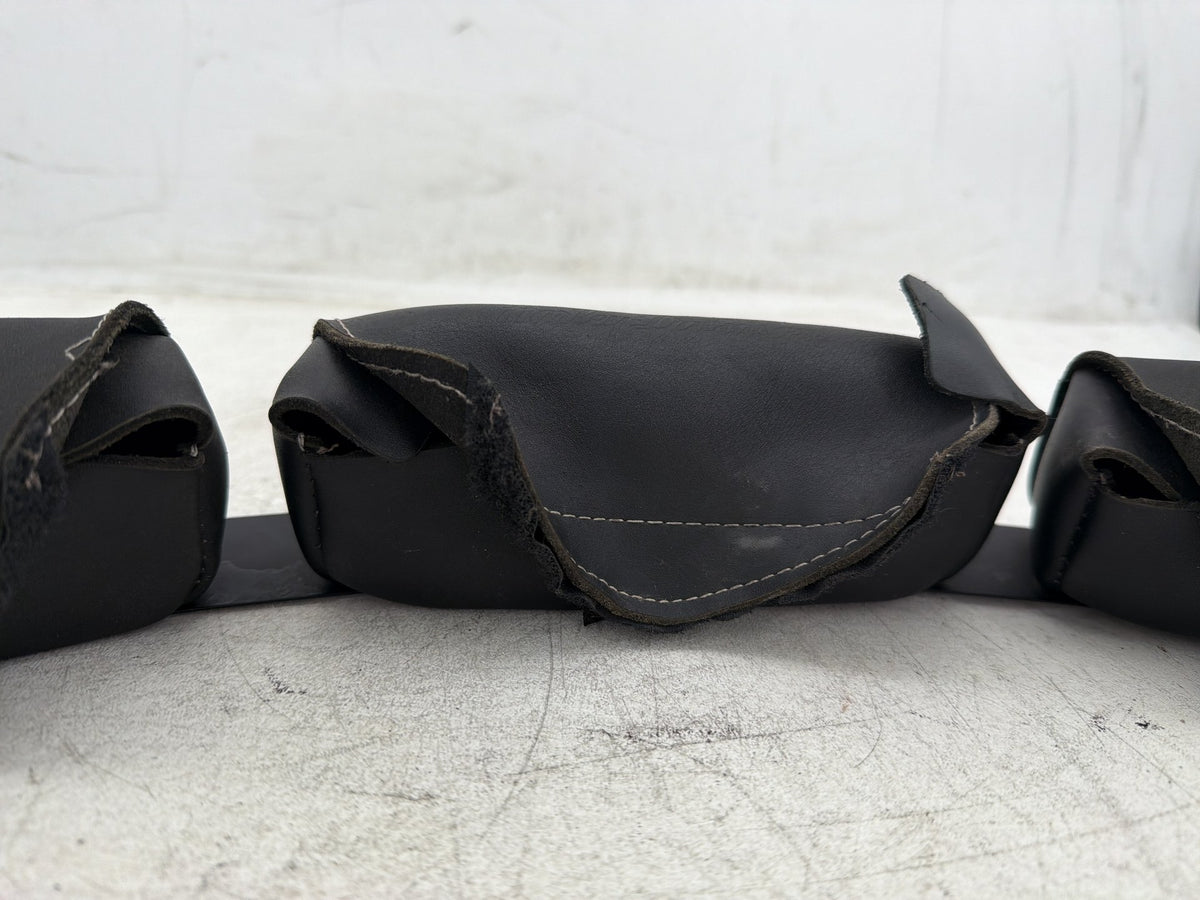 2004 Harley Electra Glide Touring Ultra Front Onboard Tool Bag Leather Storage