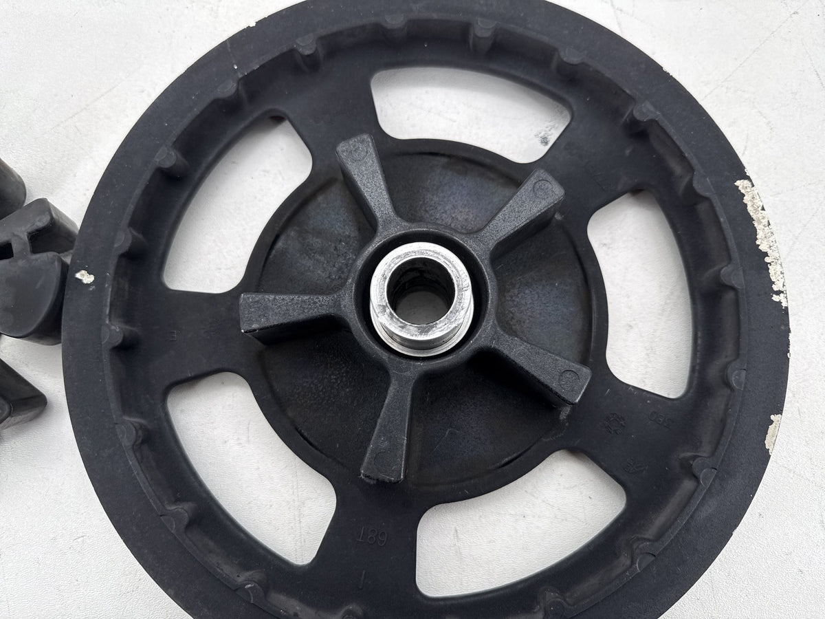 2009 Harley Electra Glide Touring Ultra OEM Rear Driver Pulley Sprocket 68T 1"