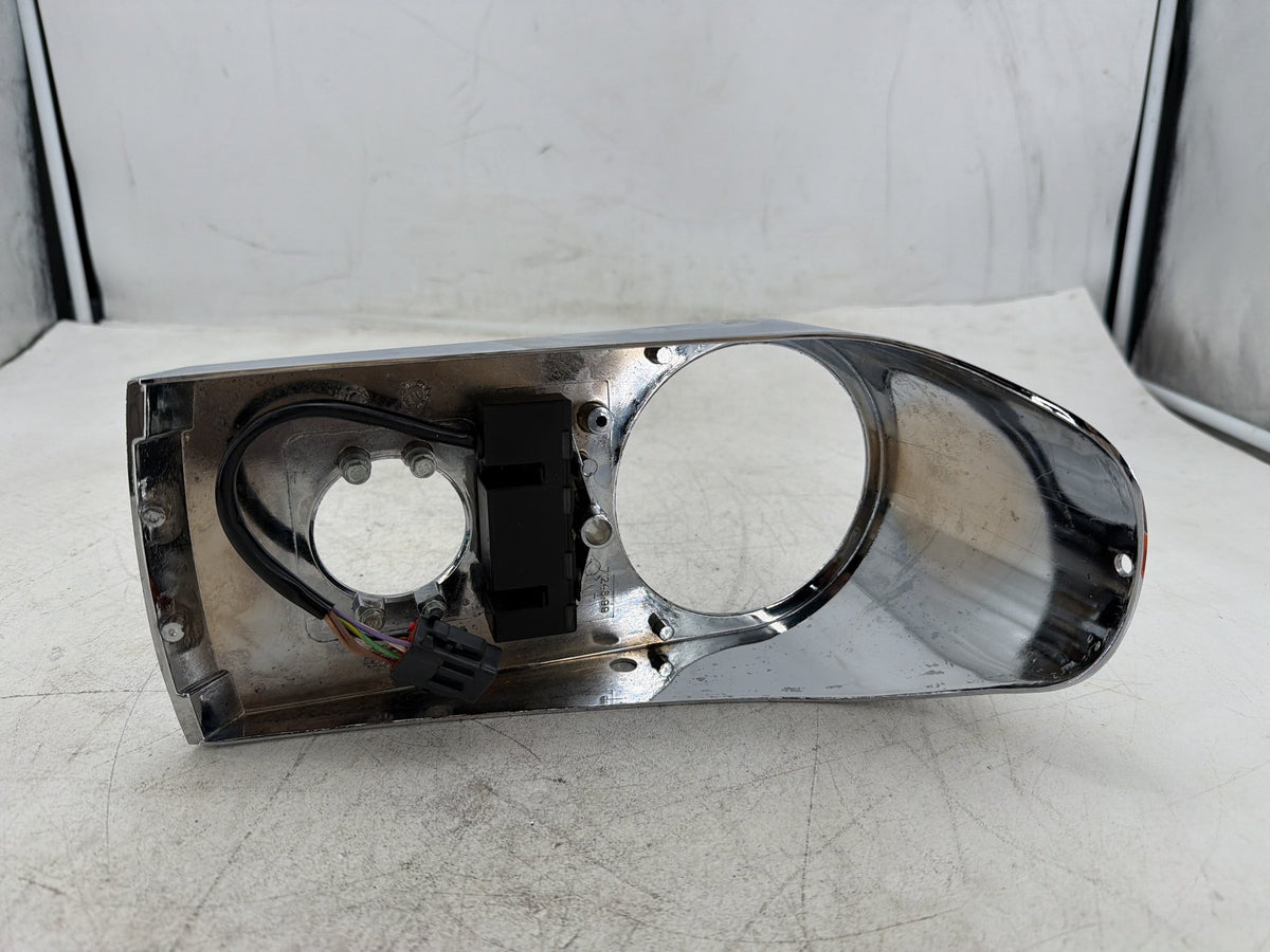 2002 Harley Dyna Wide Glide FXDWG OEM Fuel Gas Tank Dash Console Cap Trim Panel