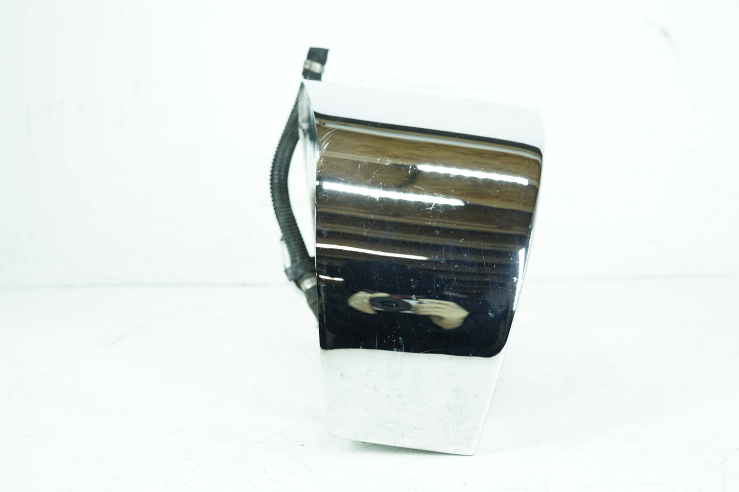 2000 - 2006 Harley-Davidson Softail Fat Boy Oil Tank Reservoir Bottle Canister & Dipstick 62498-01A