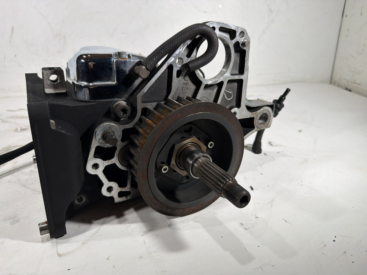 2001 Harley Softail Deuce FXSTD OEM 5 Speed Transmission Gearbox 33052-03 24K