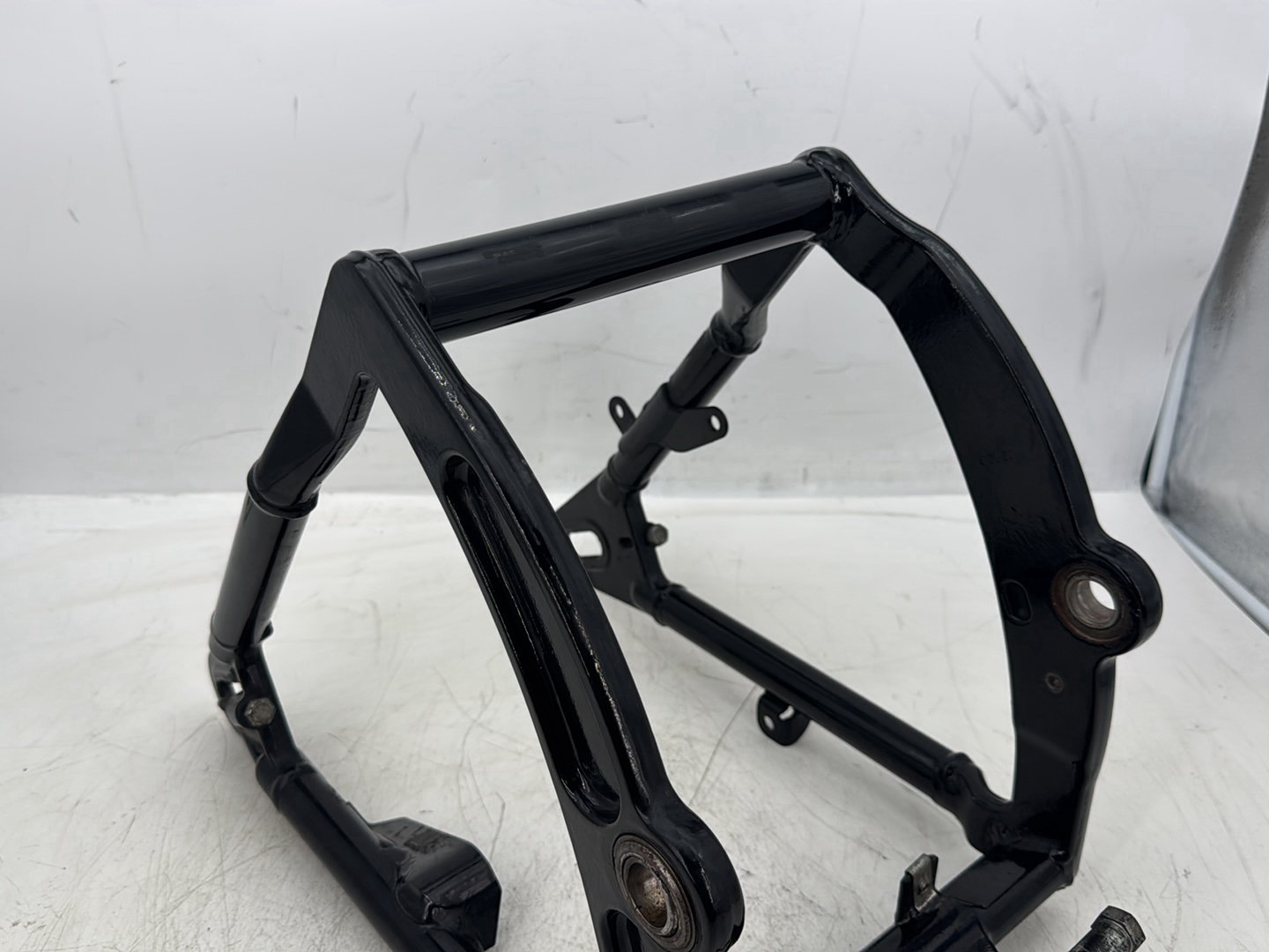 2007 Harley Softail Heritage Classic FLSTC OEM Rear Fork Swingarm Swing Arm