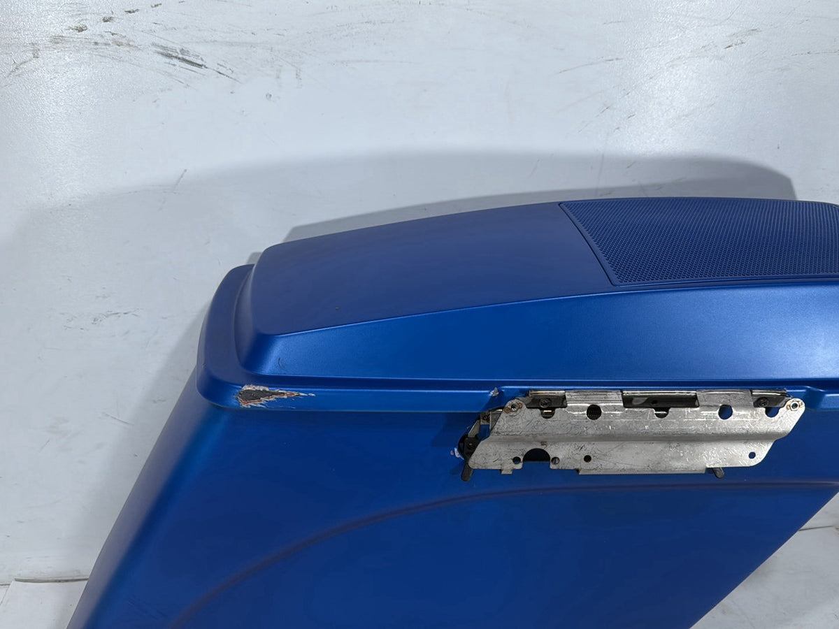 2007 Harley Street Glide Touring FLHX OEM Right 1 Saddlebag Luggage NO Key