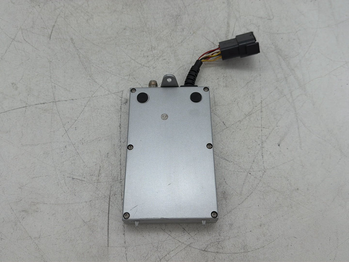 06 Harley Electra Glide Touring Ultra FLHTCUI OEM CB Harman Kardon Radio Module