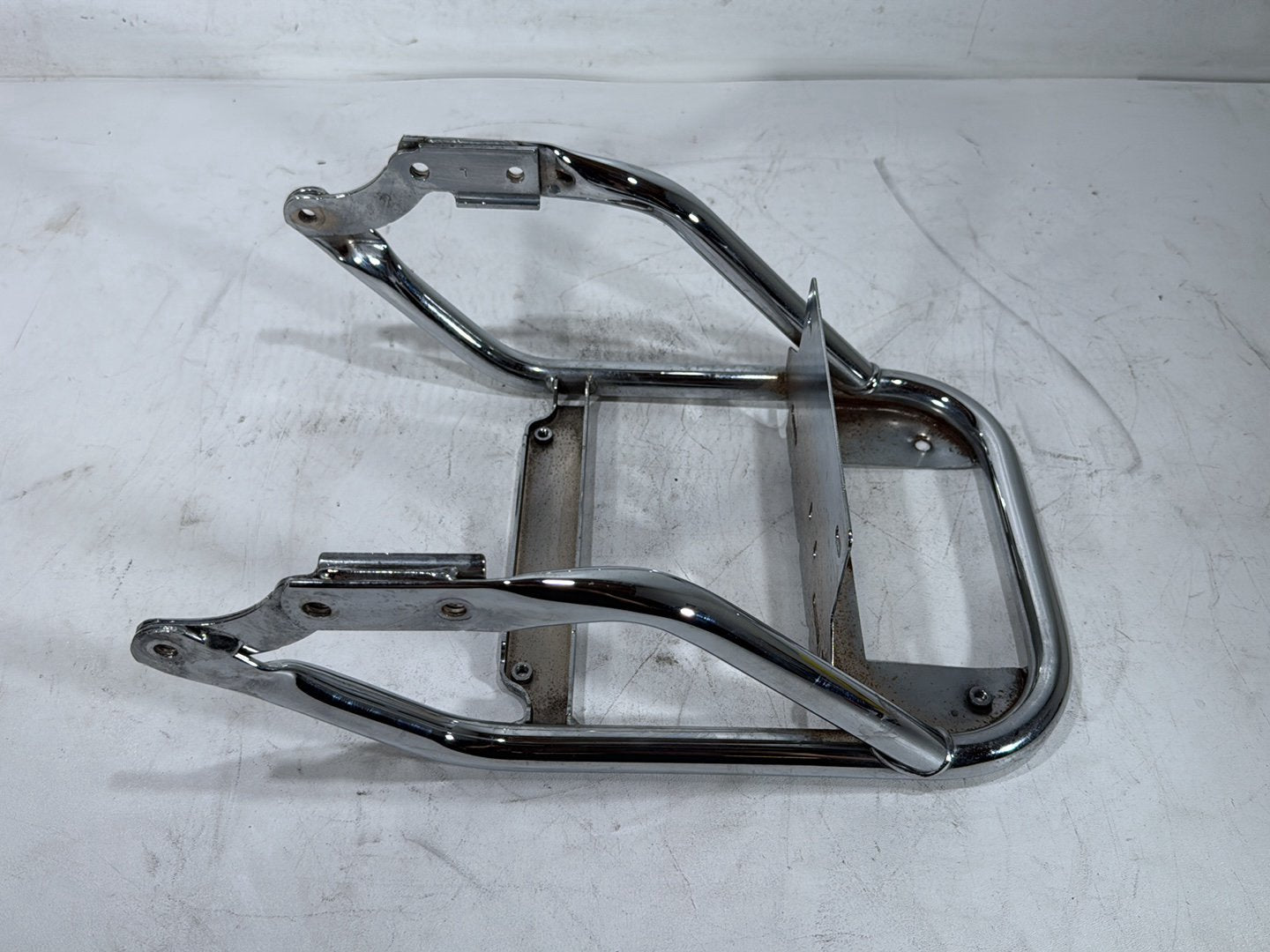 2013 Harley Electra Glide Touring Ultra FLHTCUI OEM Rear Back Luggage Rack Storage Baggage Bar