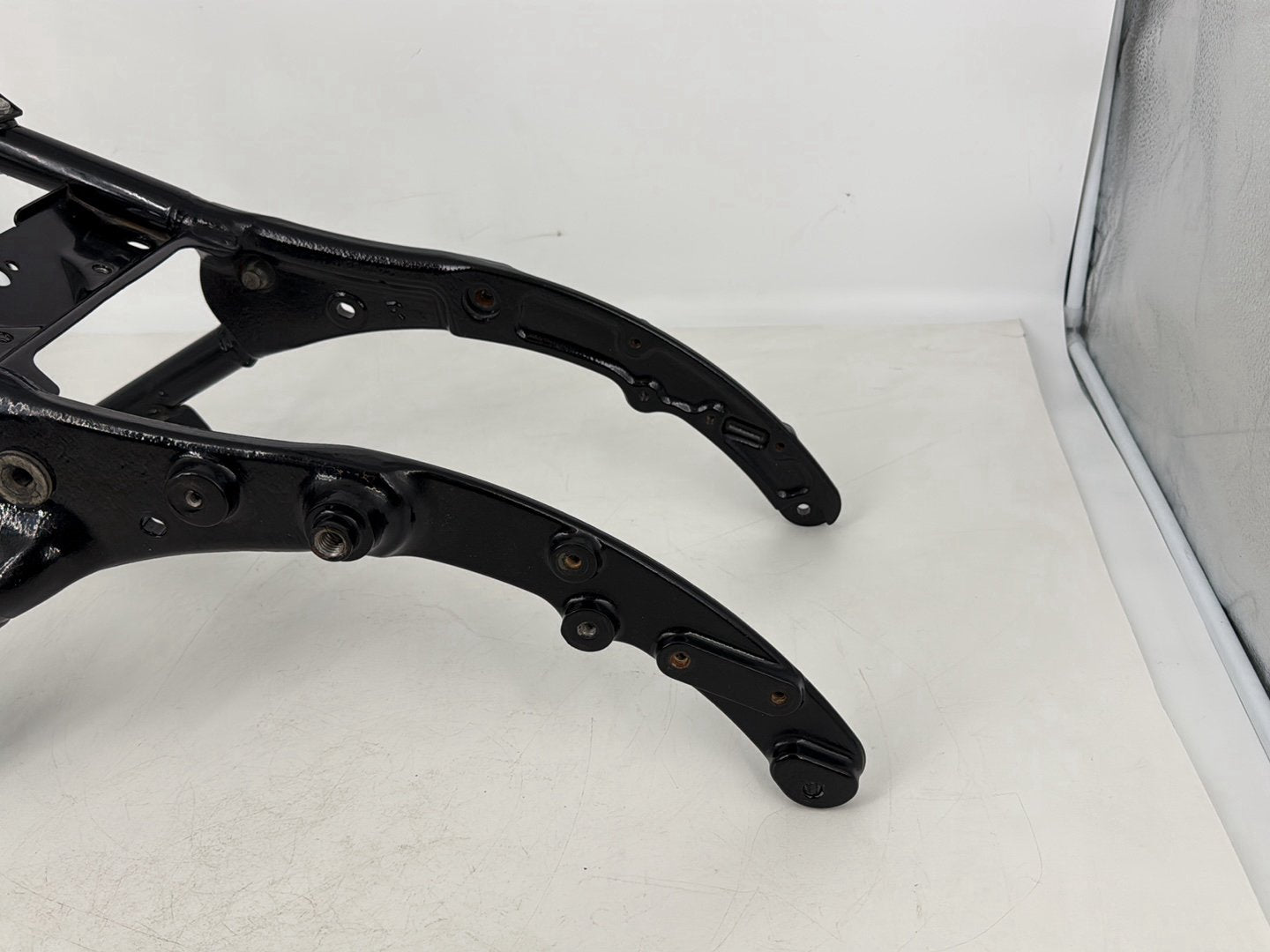 2008 - 2016 Harley-Davidson Touring Street Glide Rear Sub Frame Subframe Tail Rail 48079-09BHP