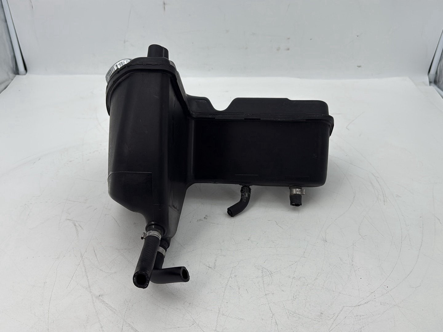 2004 - 2013 Harley-Davidson Sportster 1200 Custom Oil Tank Reservoir Bottle Canister & Dipstick 62888-04