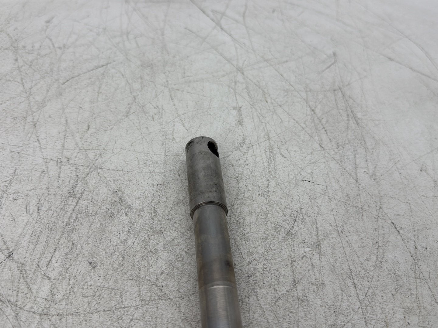 1995 Harley Road King Touring FLHR OEM Front Wheel Axle Bolt Shaft