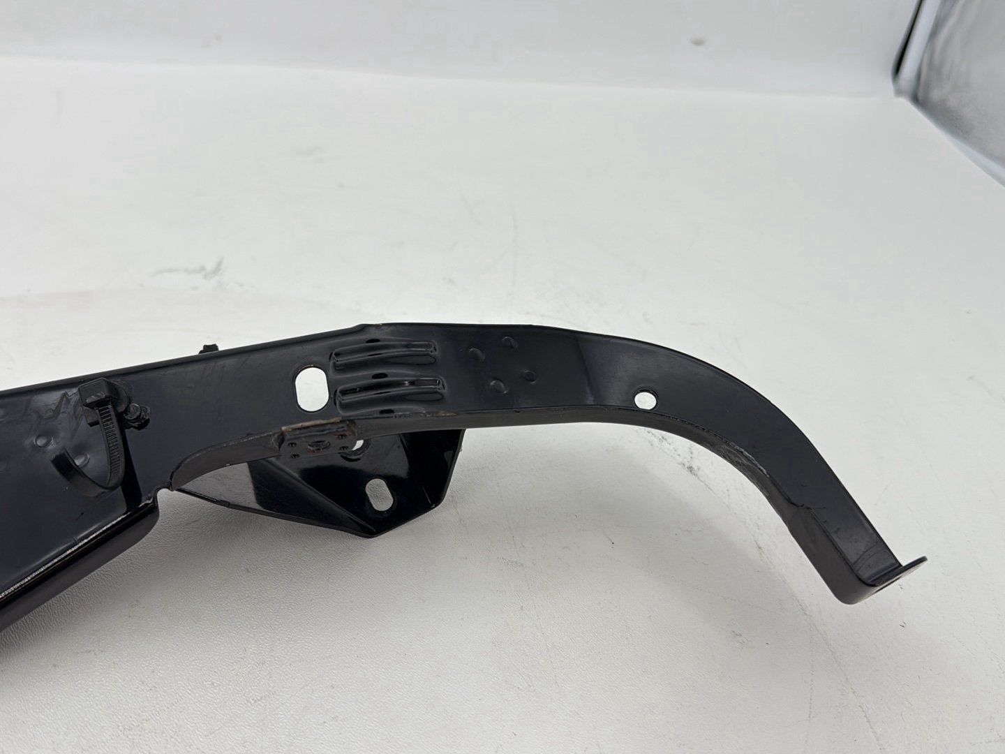 2007 - 2011 Harley-Davidson Touring Electra Glide Ultra Right Left Fairing Support Brackets  	58478-96B