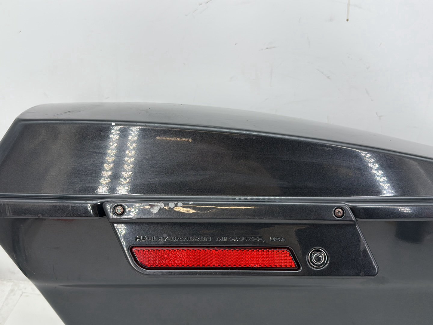 2007 Harley Street Glide Touring FLHX OEM Left 1 Saddlebag Luggage NO Key