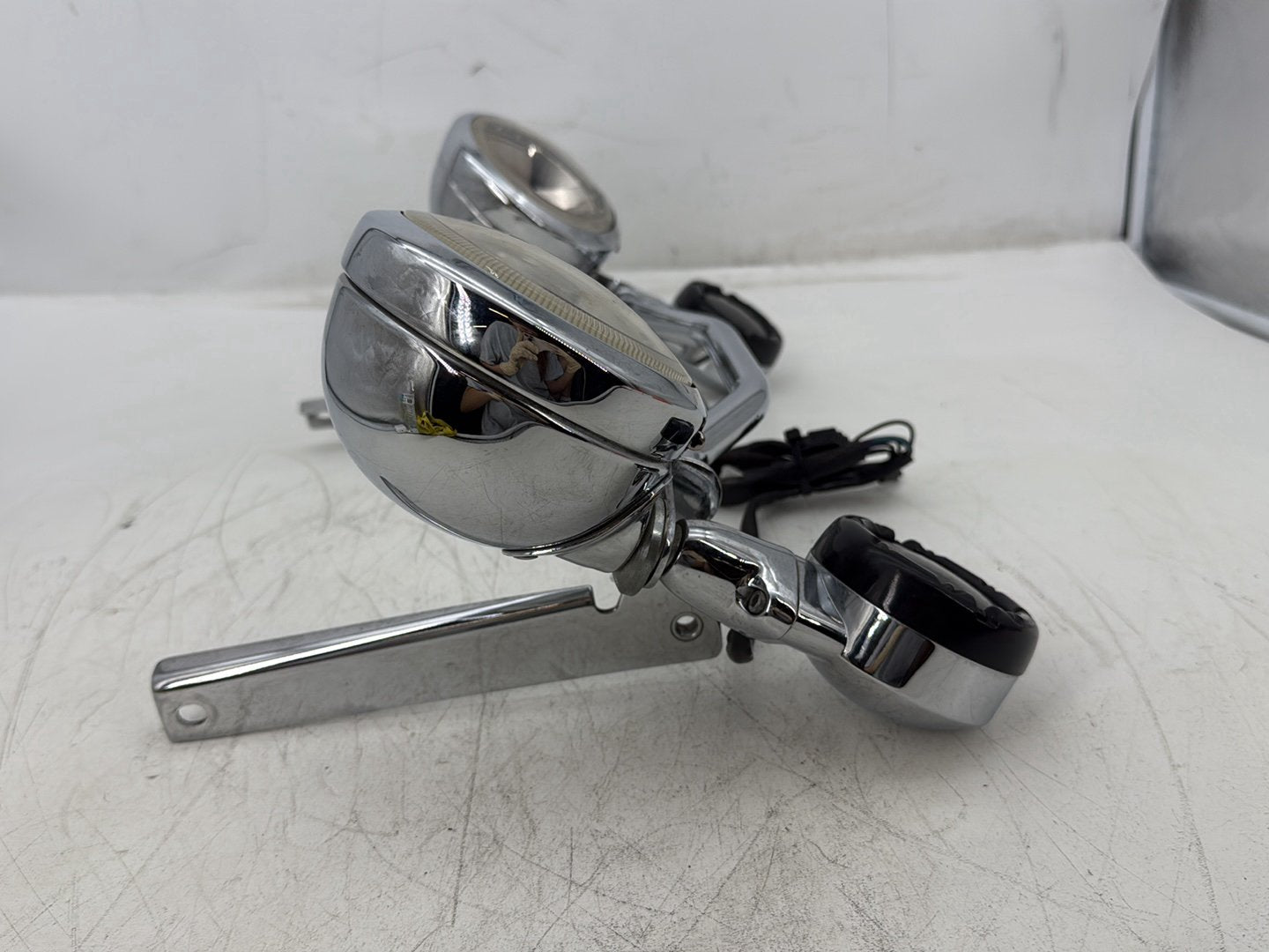 2006 Harley Softail FLSTCI Heritage Classic OEM Front Turn Signal Indicators Aux Light Bar