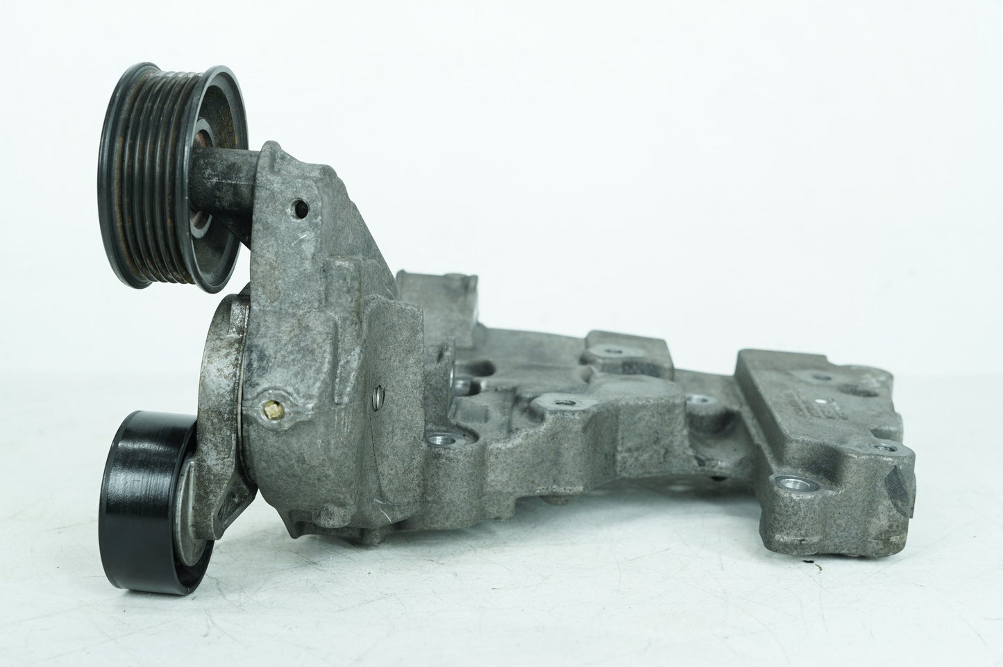 2013 - 2015 Jaguar XF  Rear Engine Mount Bracket