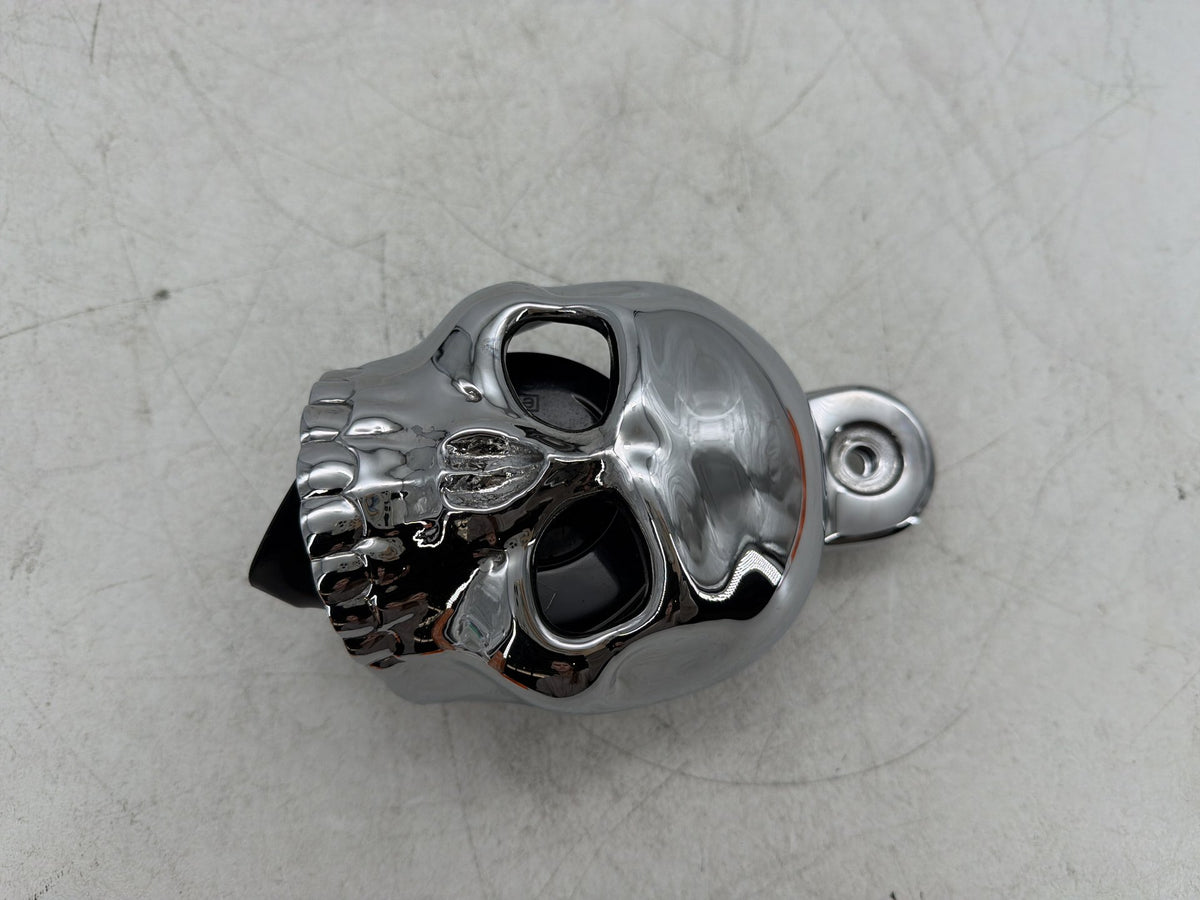 2004 Harley Electra Glide CVO Screamin Eagle Signal Horn Klaxon Beep SKULL Cover