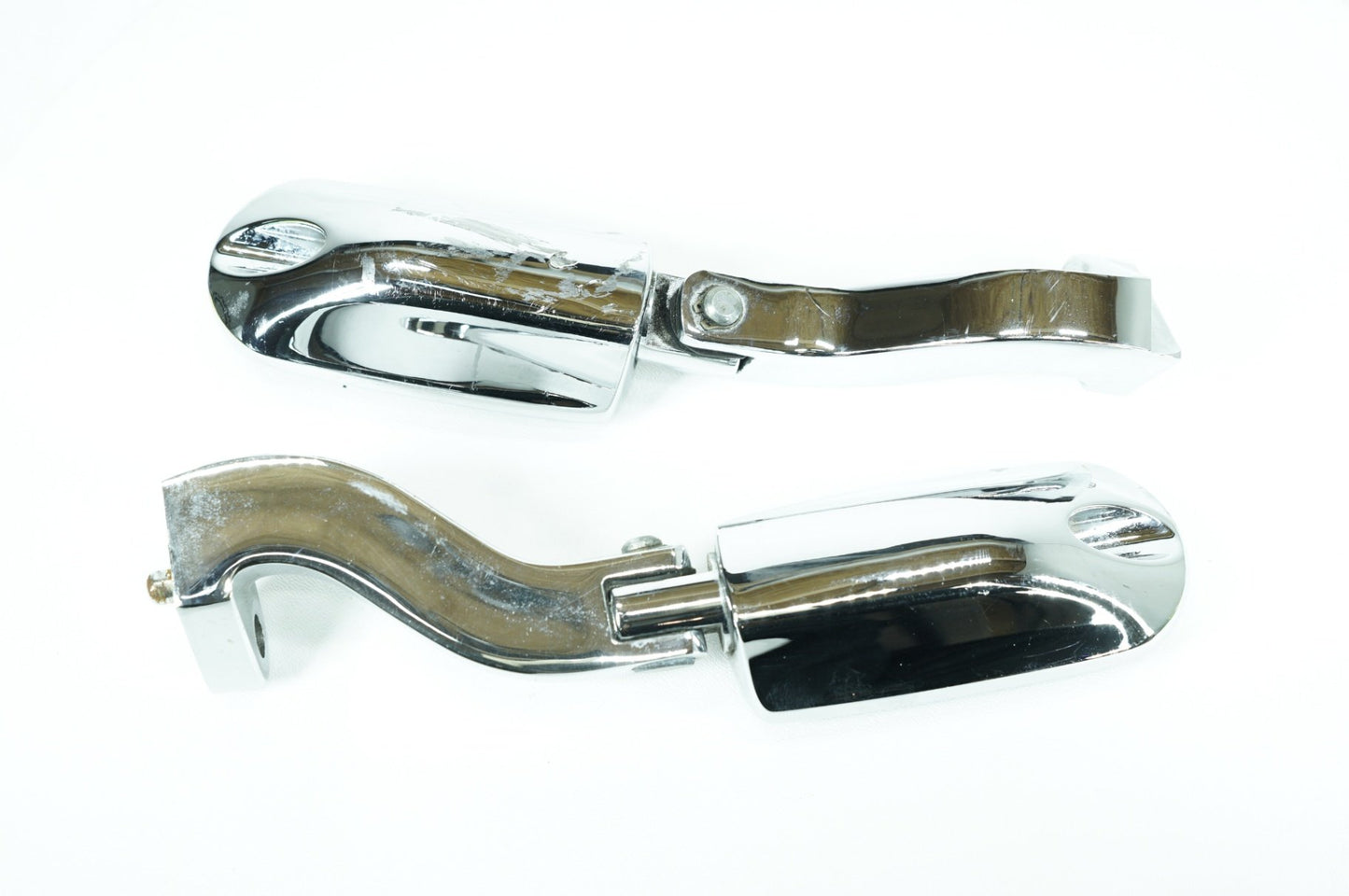 2008 - 2016 Harley-Davidson Touring Street Glide Passenger Left & Right Foot Pegs 49015-04A