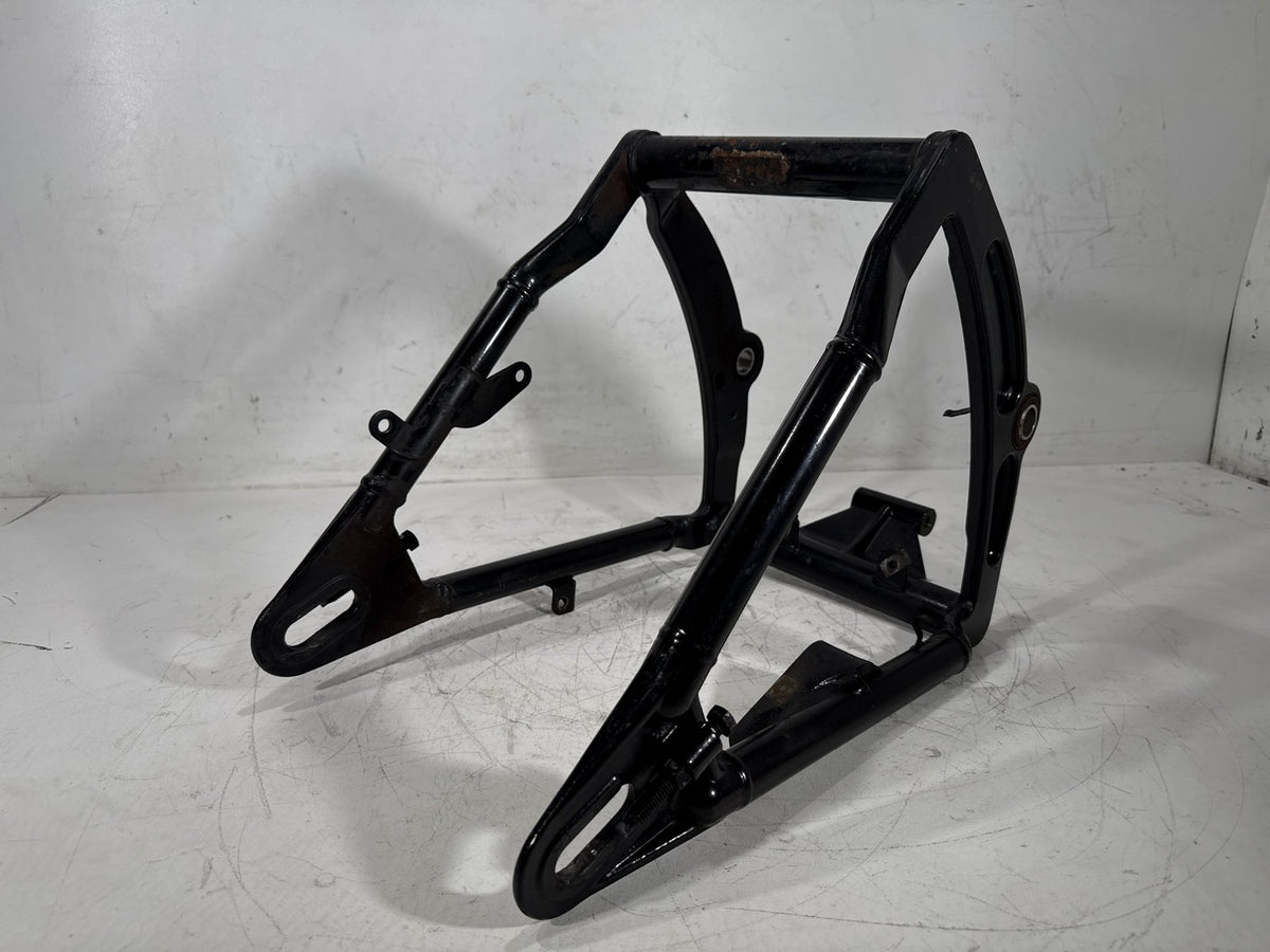 2002 Harley Heritage Softail Classic FLSTC OEM Rear Fork Swingarm Swing Arm