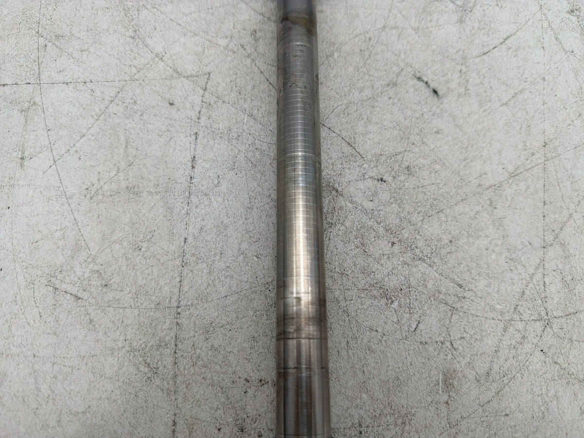 2002 Harley Dyna Wide Glide FXDWG OEM Front Wheel Axle Bolt Shaft
