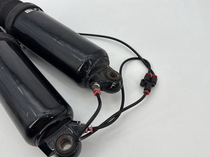 1999 - 2006 Harley-Davidson Touring Electra Glide Classic Rear Left Right Shock Absorbers 54565-97A