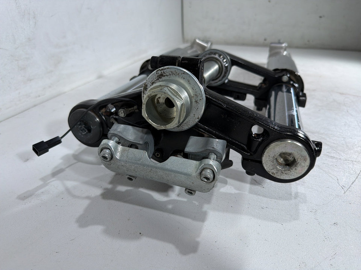 15 Harley Electra Glide Touring Front Triple Tree Set & LH RH Fork Legs Sliders