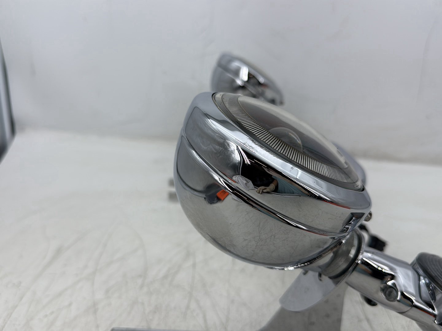 2007 Harley Electra Glide Touring Ultra FLHTCUI OEM Front Turn Signal Indicators Aux Light Bar
