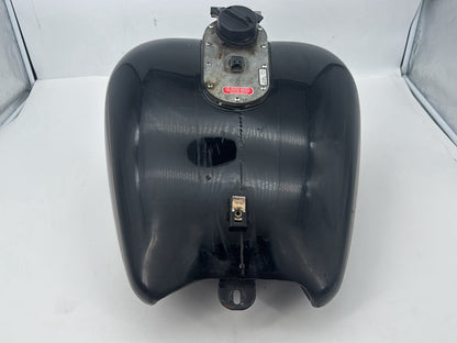 1999 - 2006 Harley-Davidson Touring Electra Glide Classic Fuel Gas Tank Gasoline Reservoir 61356-00