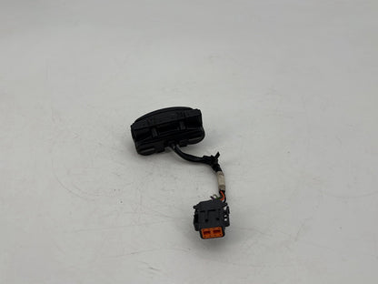1999 - 2006 Harley-Davidson Touring Road King Custom Dash Indicator Lamp Wire Plug In 68113-99B