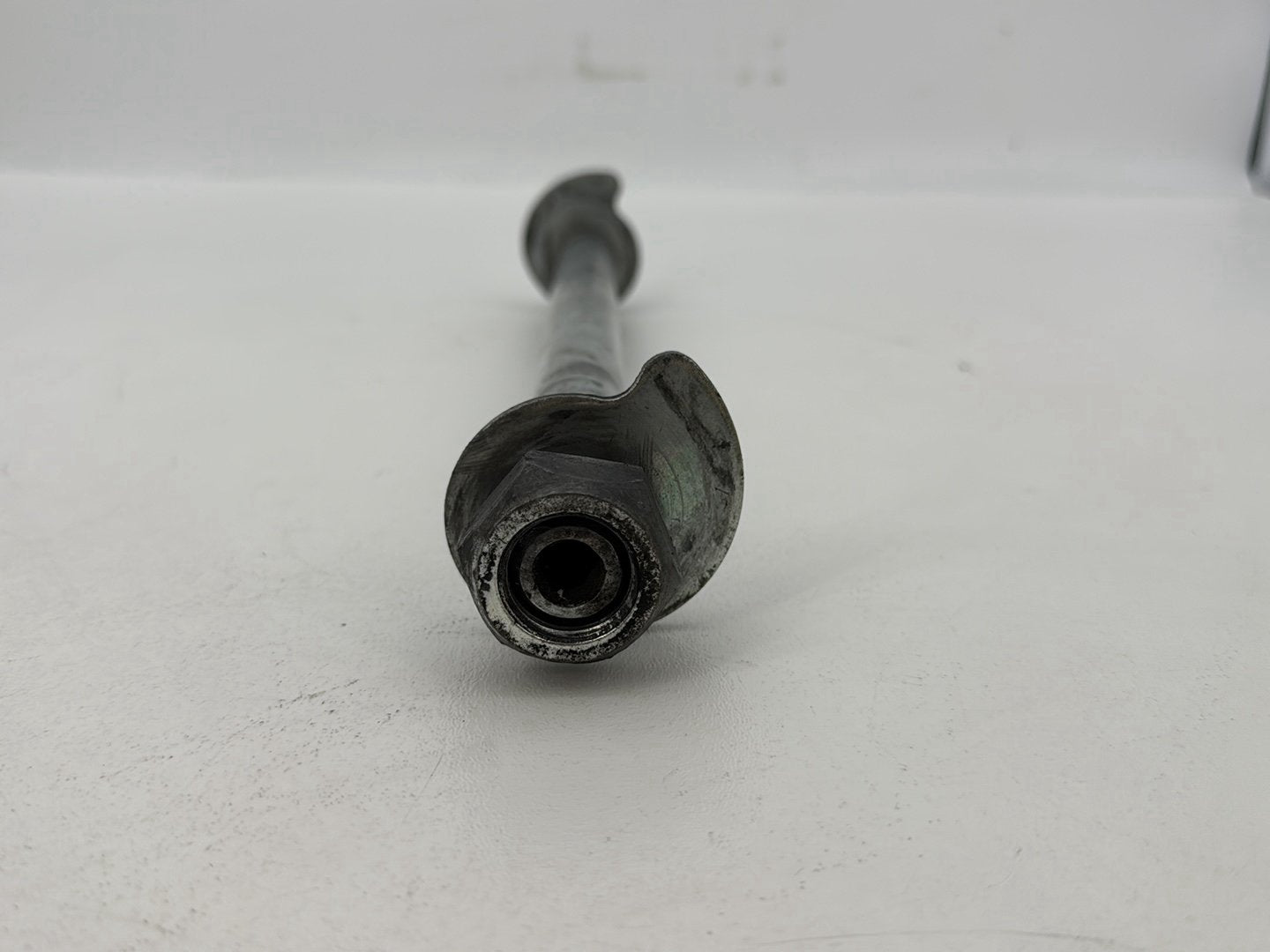 2019 - 2023 Harley-Davidson Touring Road King Special Rear Wheel Axle Bolt Shaft 43000002
