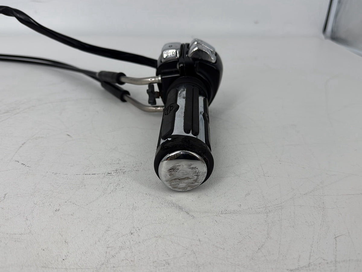 05 Harley Sportster XL883C 883 Custom Right Engine Start Kill Switches Controls