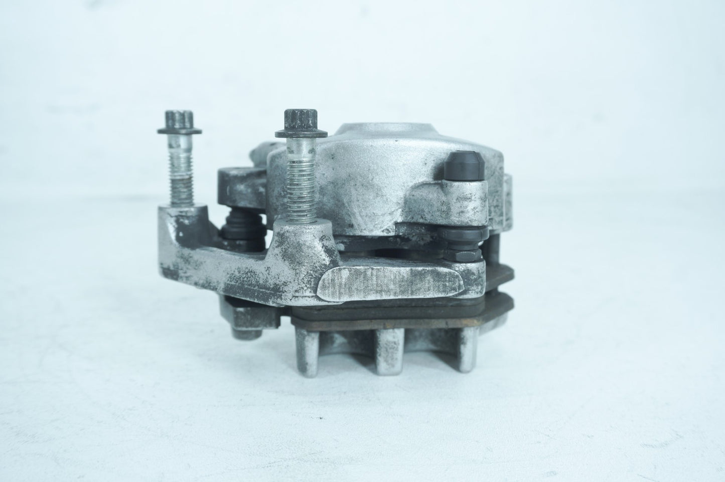 2004 - 2013 Harley-Davidson Sportster Custom Front Left 1 Brake Caliper 44121-07