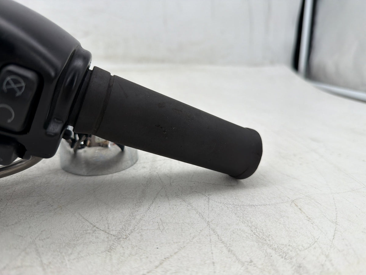 2017 Harley Dyna Street Bob FXDB OEM Right Engine Start Kill Switches Controls