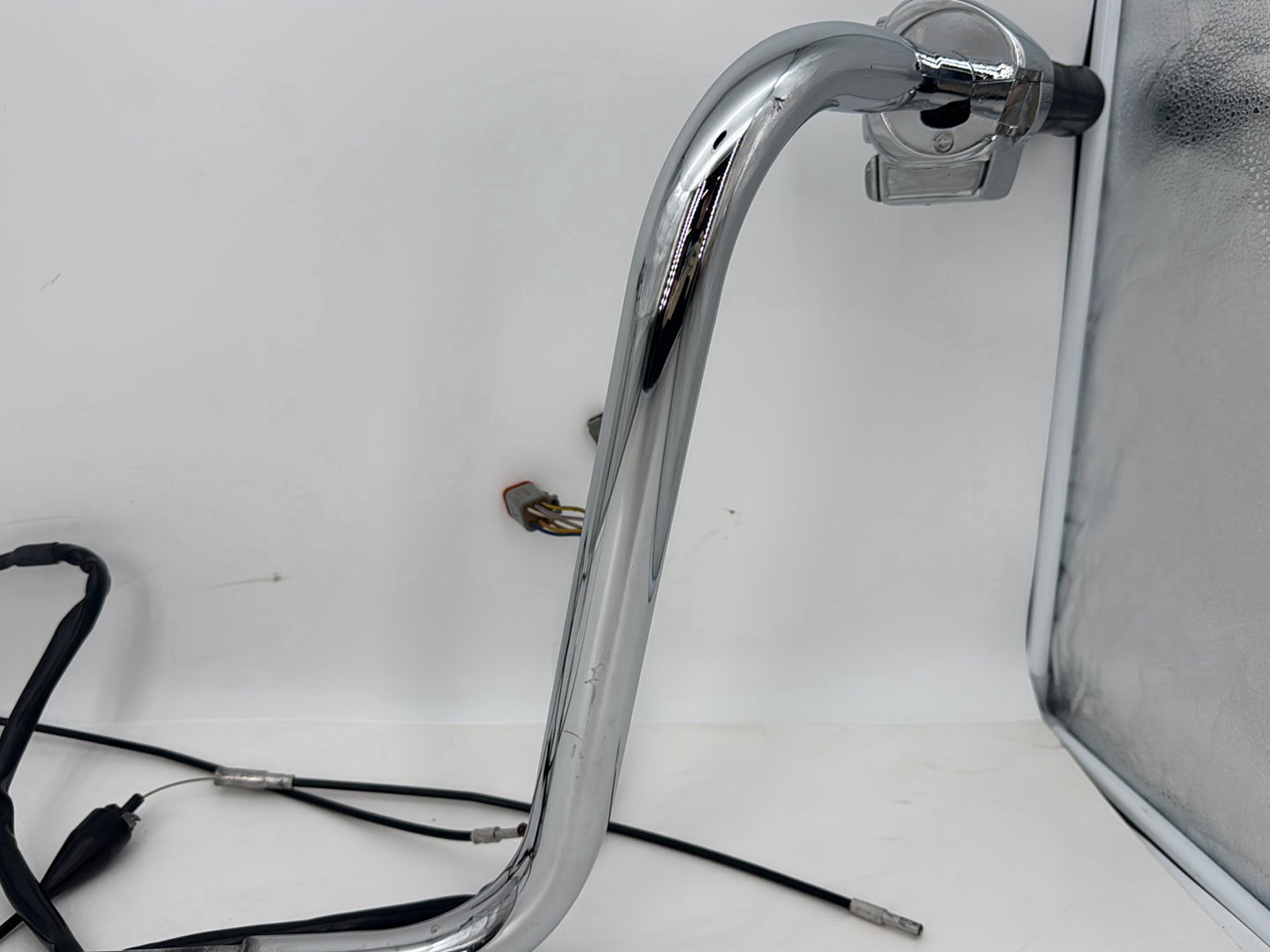 1999 - 2006 Harley-Davidson Touring Road King Custom Handlebars Left Right Switches Controls 71685-06A