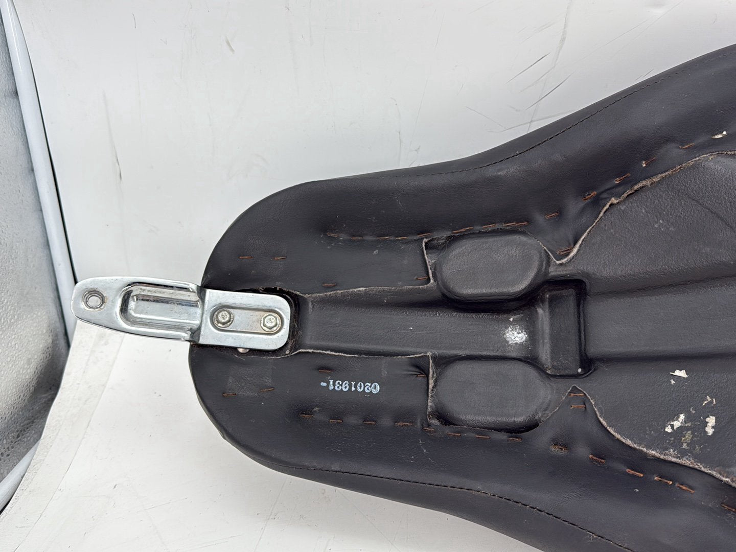 2012 Harley Dyna FXDF Fat Bob OEM Passenger Rider Driver Seat Saddle