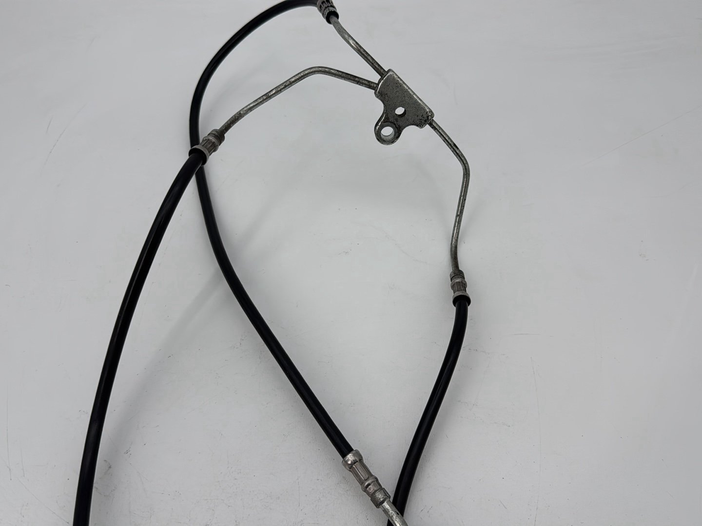 2007 - 2012 Harley-Davidson Touring Road Glide Front Brake Hose Line Pipe NON-abs 43350-08