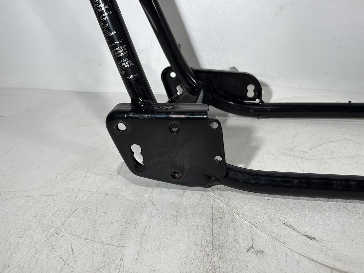 1999 - 2006 Harley-Davidson Touring Electra Glide Ultra Body Main Frame Chassis SLVG 47900-02A