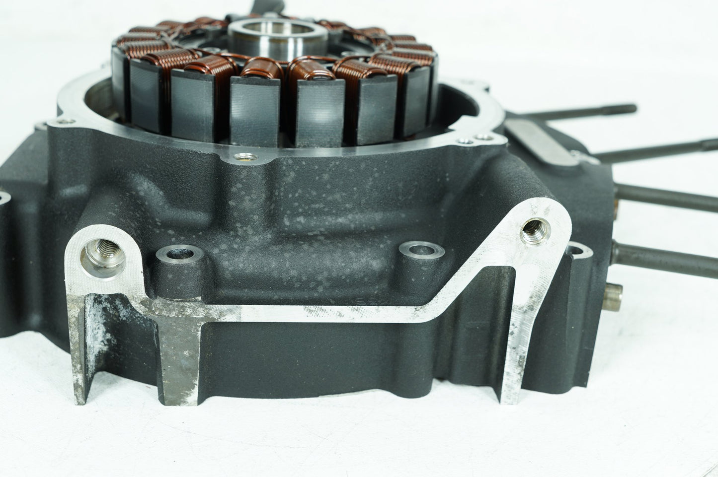 2012 - 2016 Harley-Davidson Touring Electra Ultra Crankcase Shaft Engine Motor Cover 24649-06
