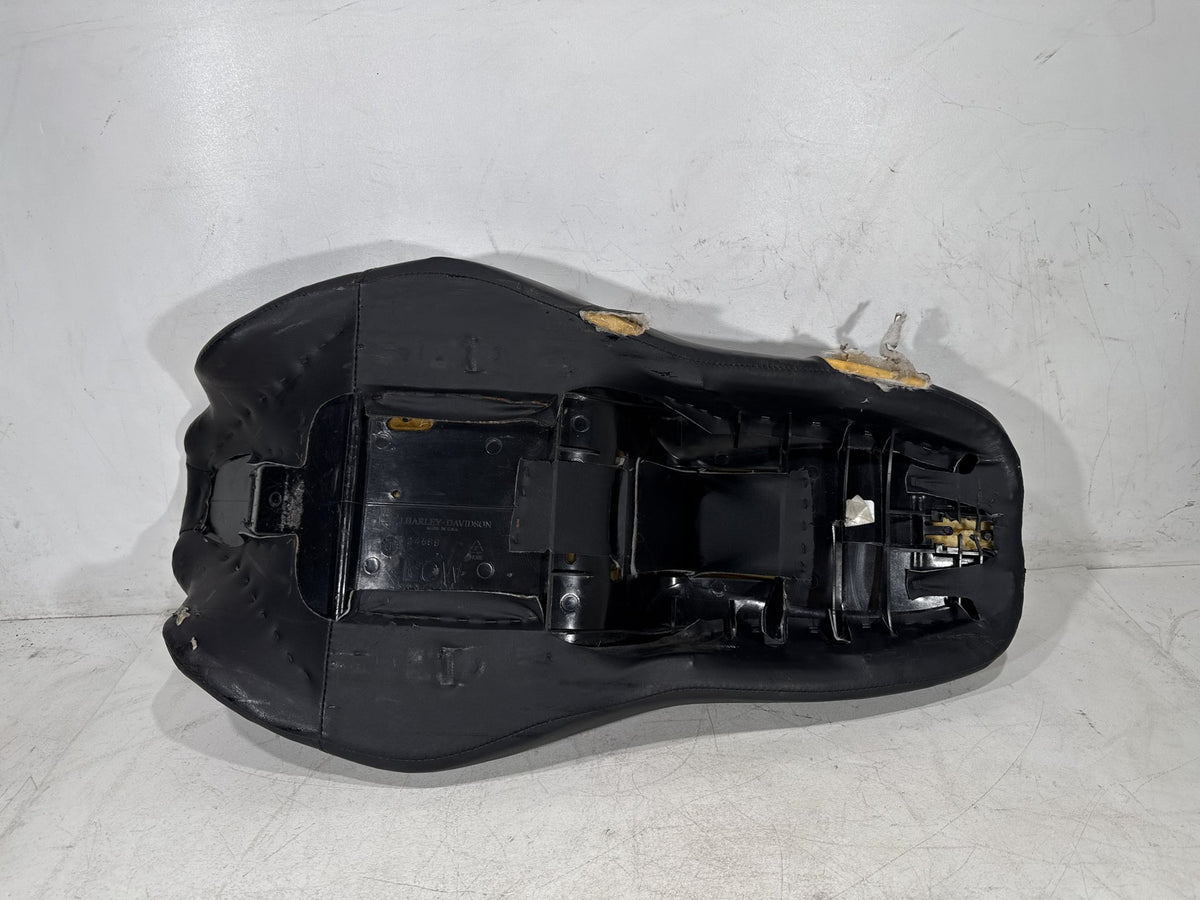2009 Harley Electra Glide Touring OEM Passenger Rider Driver Seat Saddle TORN