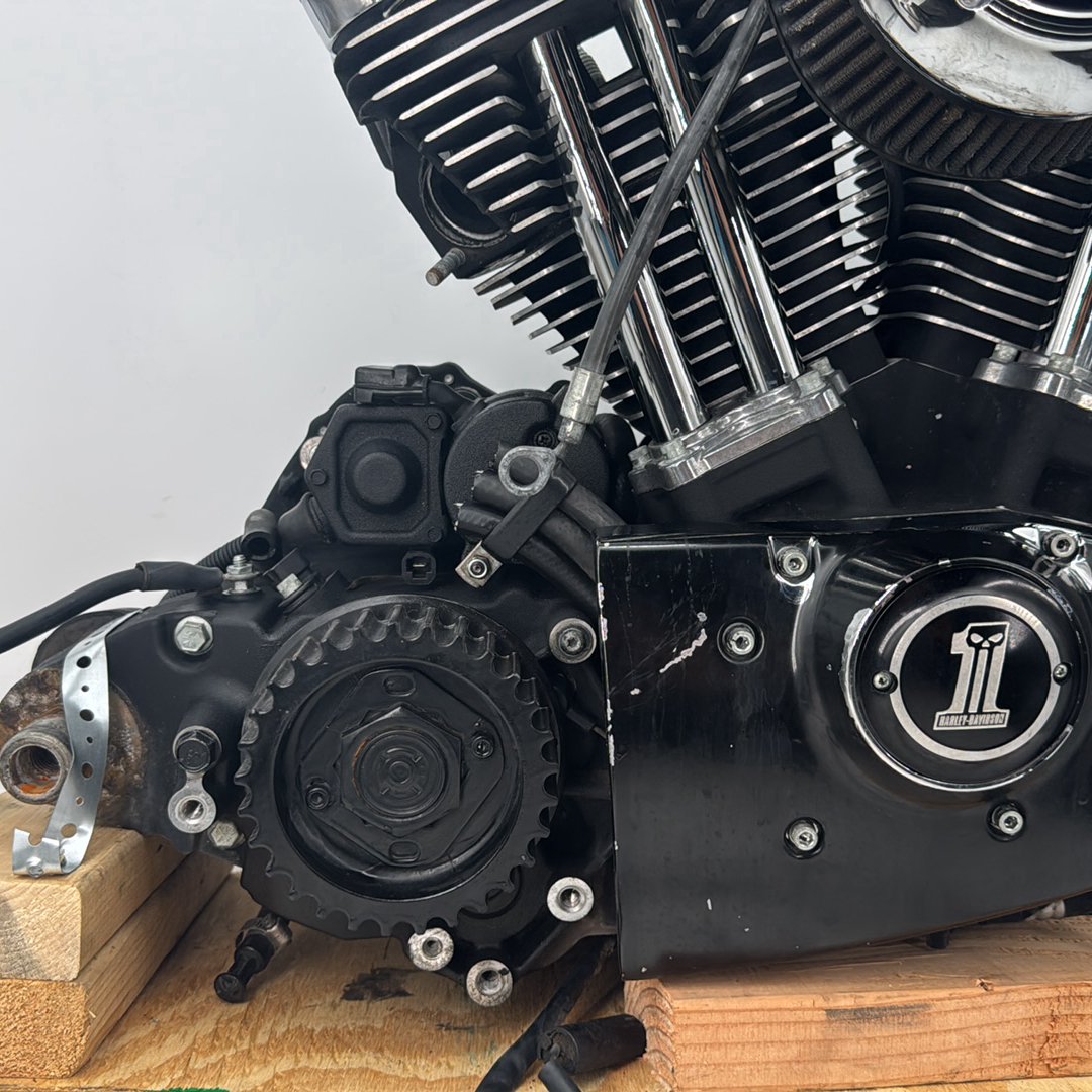 2004 - 2013 Harley-Davidson Sportster 1200 Custom CARB 1200 Engine Motor Transmission Unknown mi.