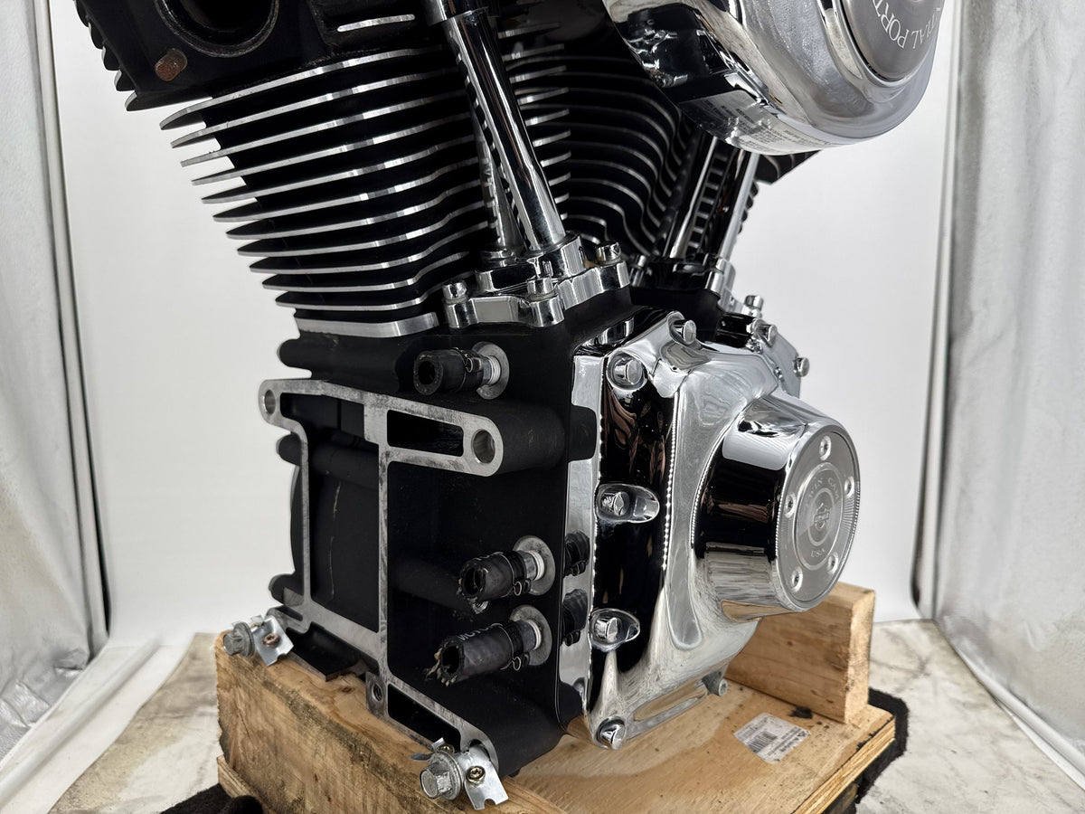 2004 Harley Road King Touring Classic OEM EFI Twin Cam 88 Engine Motor 58K