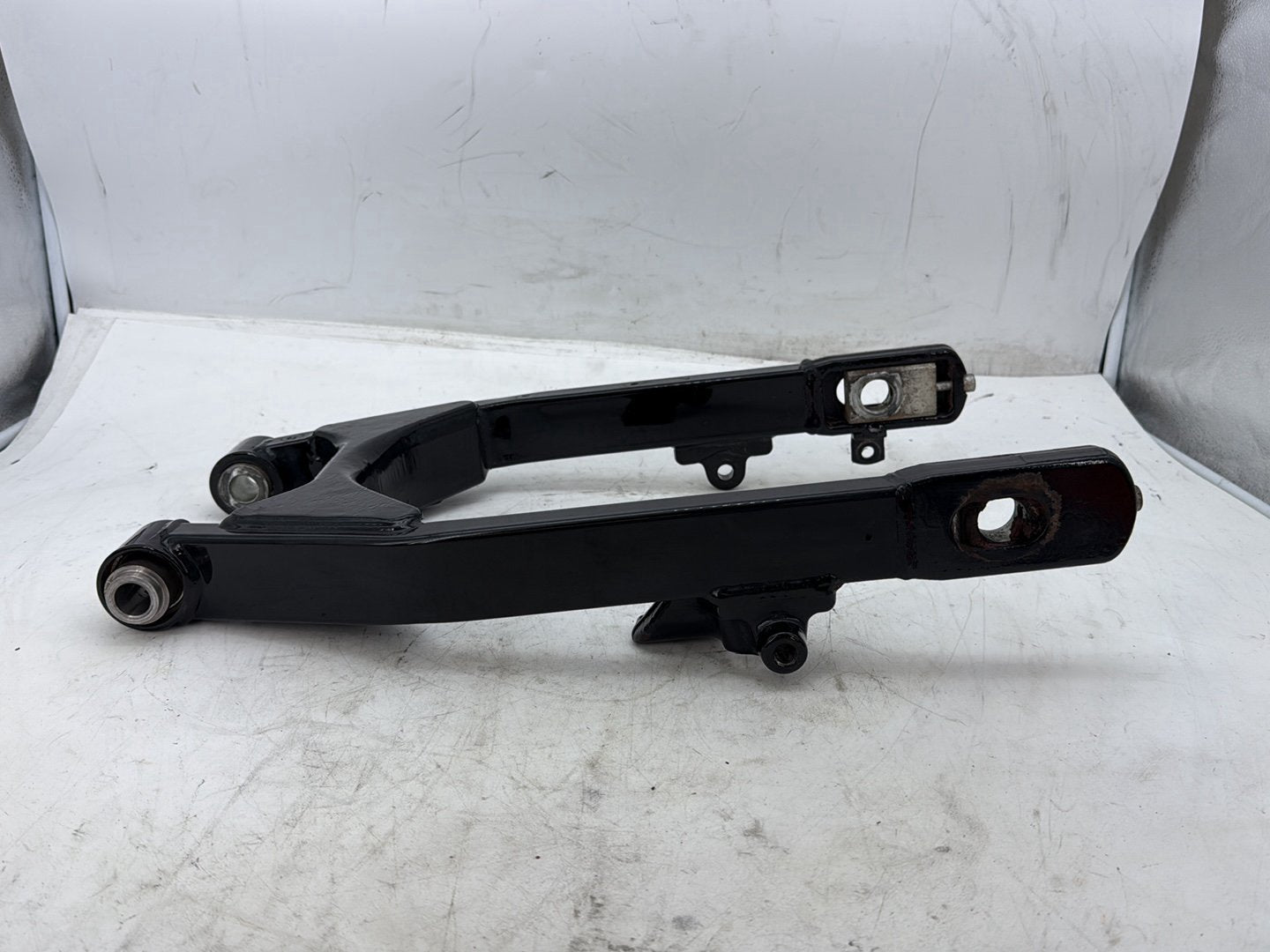 2012 Harley Dyna FXDF Fat Bob OEM Rear Fork Swingarm Swing Arm