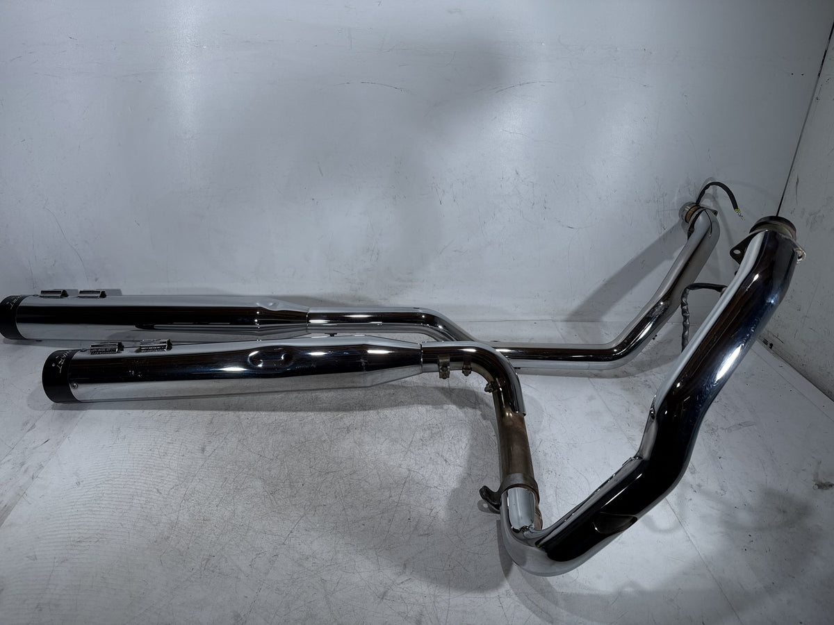 2009 Harley Electra Glide Touring CVO Screamin OEM Exhaust Header Pipes Muffler