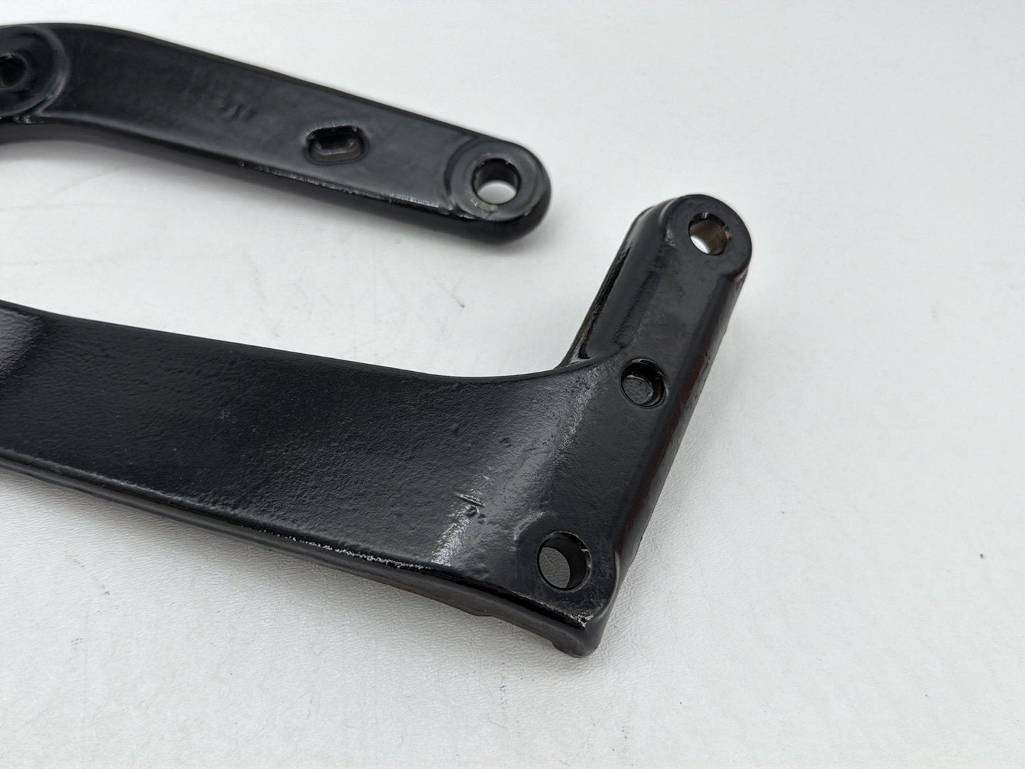 2011 Harley Heritage Softail Classic Rear Left & Right Fender Support Bracket