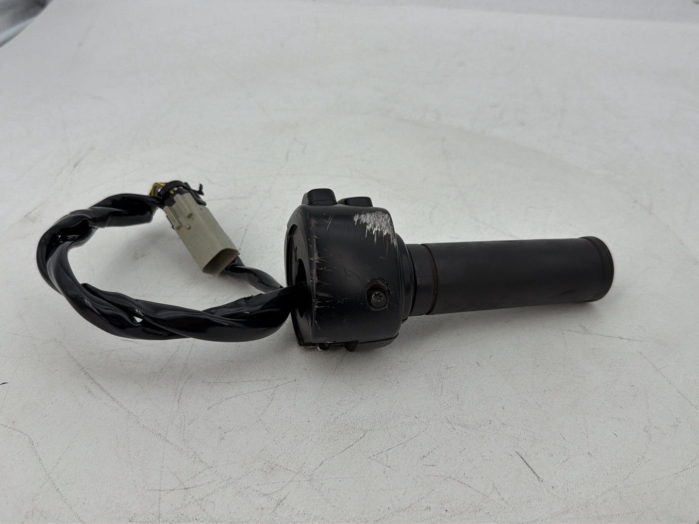 2007 - 2017 Harley-Davidson Dyna Super Glide Custom Left Turn Signal Headlight Switches Controls 71598-00