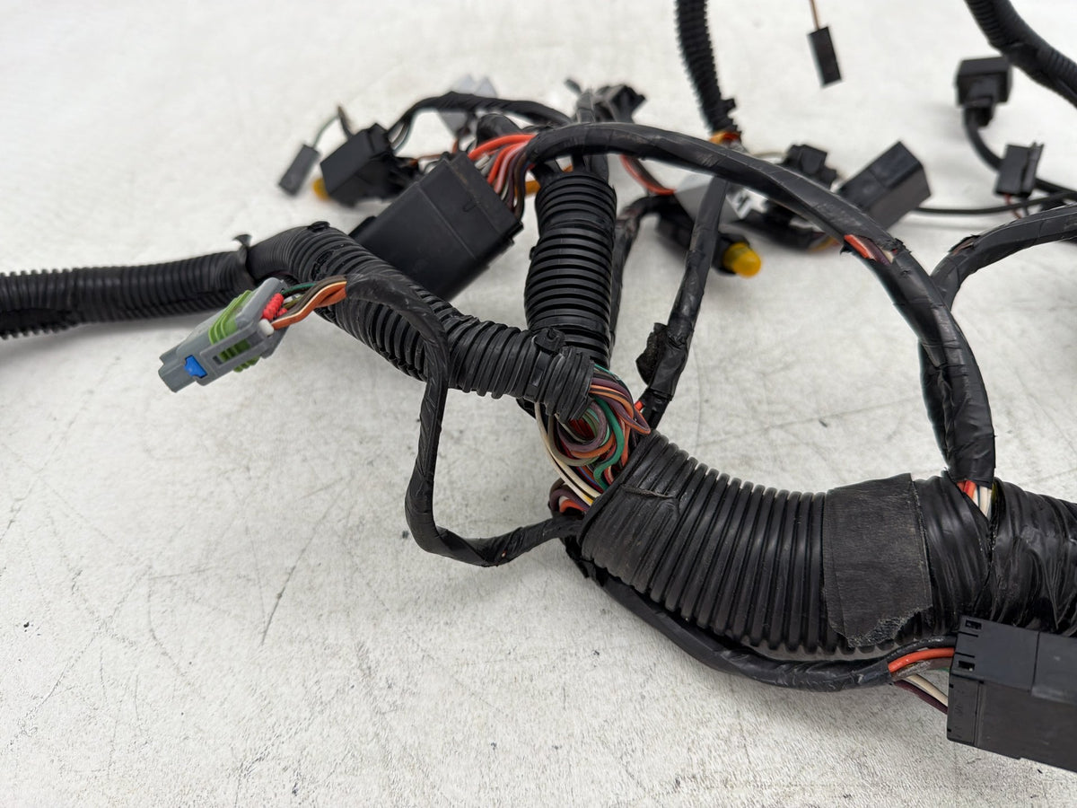 2010 Harley Electra Glide Touring OEM Front Sub Wiring Harness Loom Interconnect