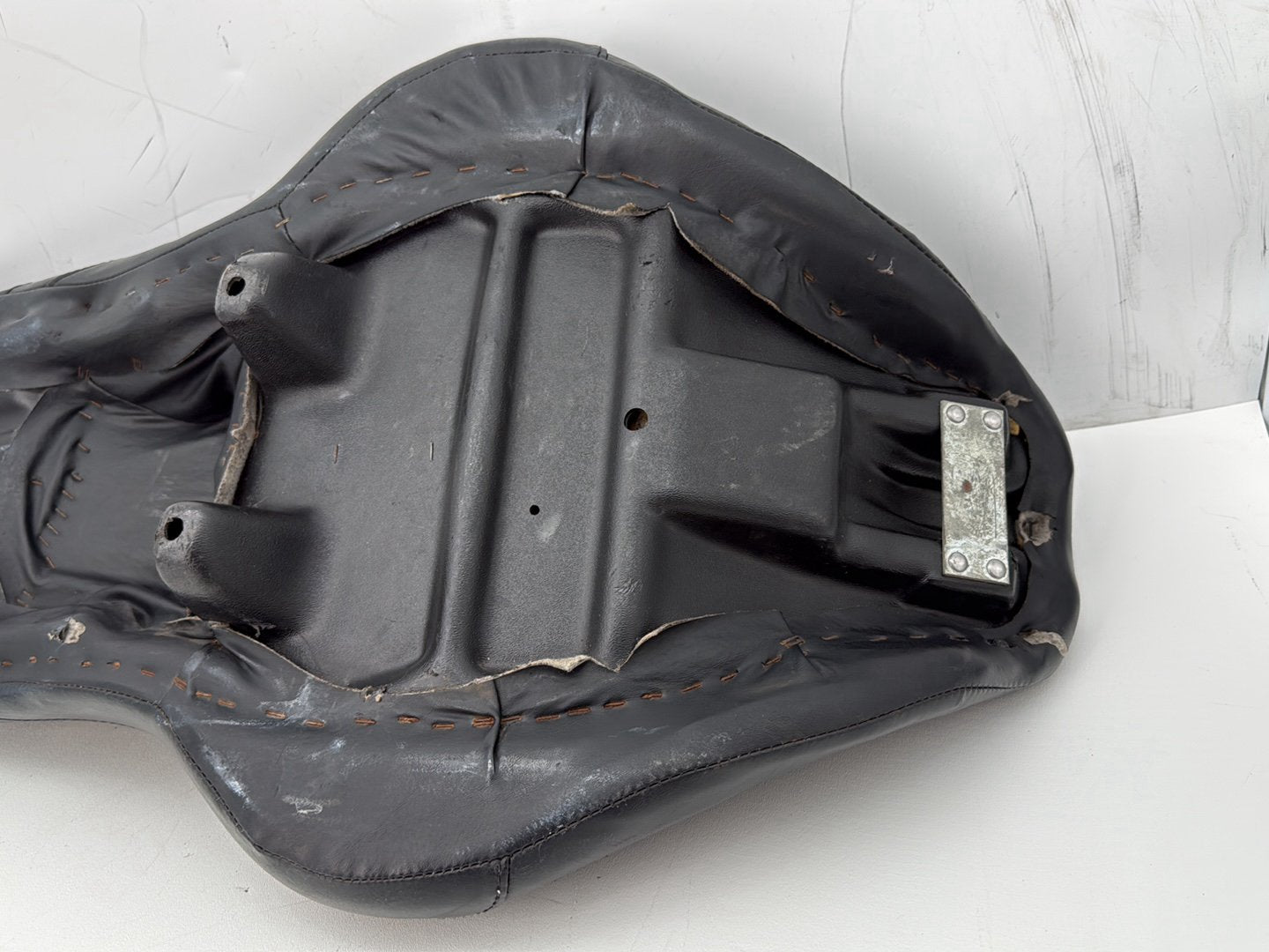 2007 Harley Touring FLHTP Electra Glide Police OEM Passenger Rider Driver Seat Saddle